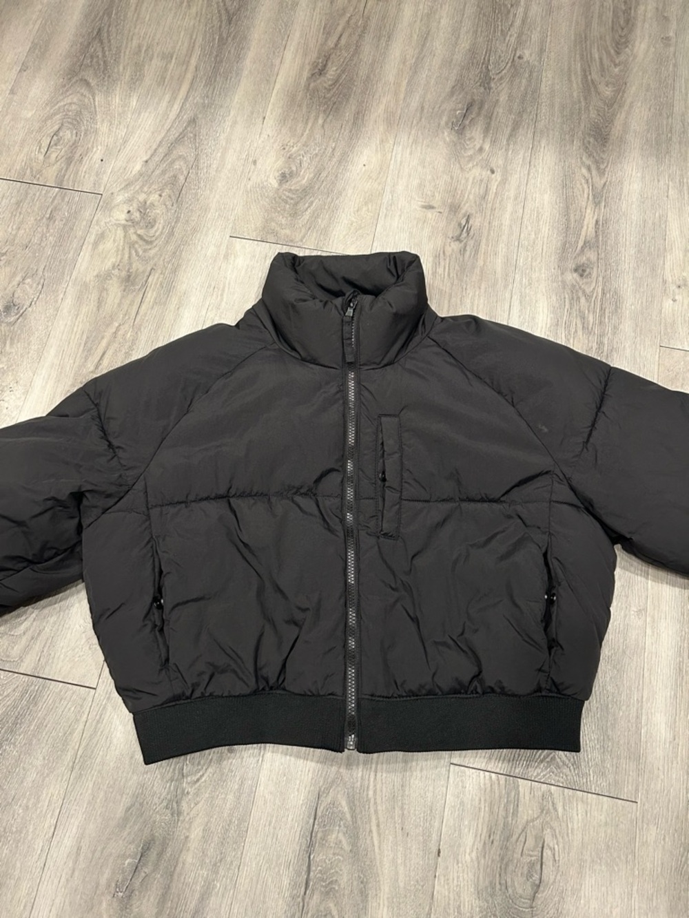 Old Navy Black Women's Bomber Puffer Jacket